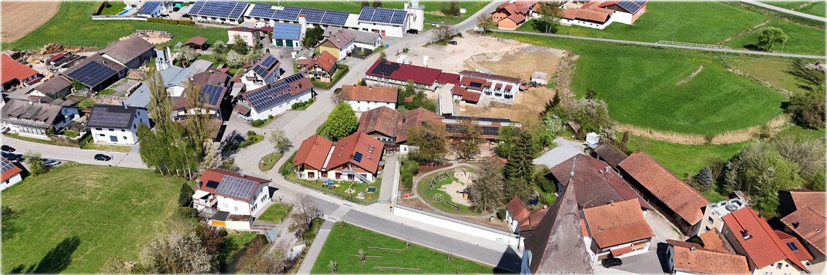 Header Hunderdorf 030 (Luftbild Kindergarten)